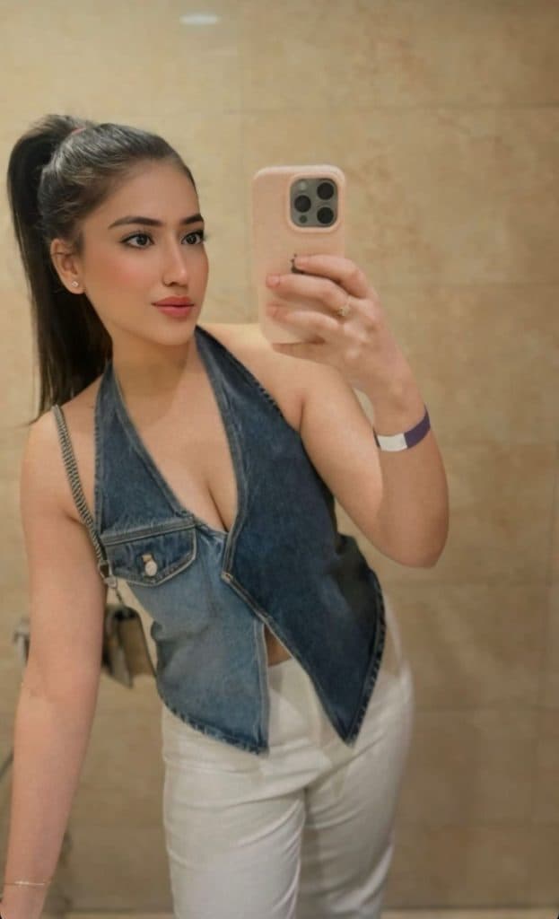 Shanaya photo 1