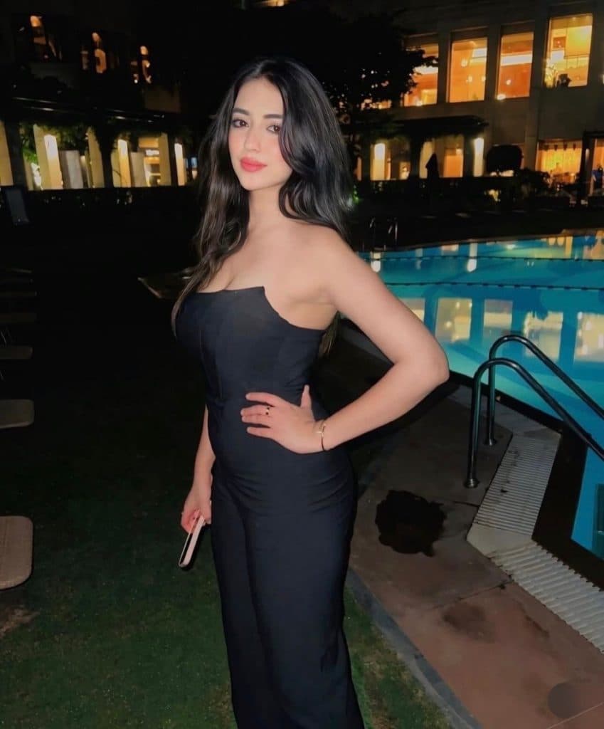 Shanaya photo 3