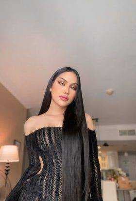 Elisa, 22