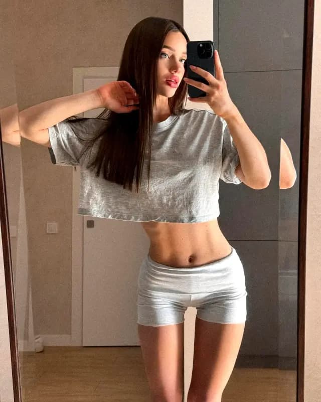 Yulia photo 1