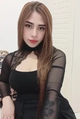 Dimple, 22
