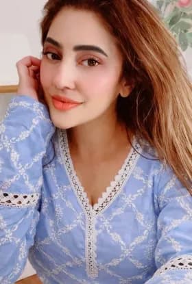 Harpreet, 22
